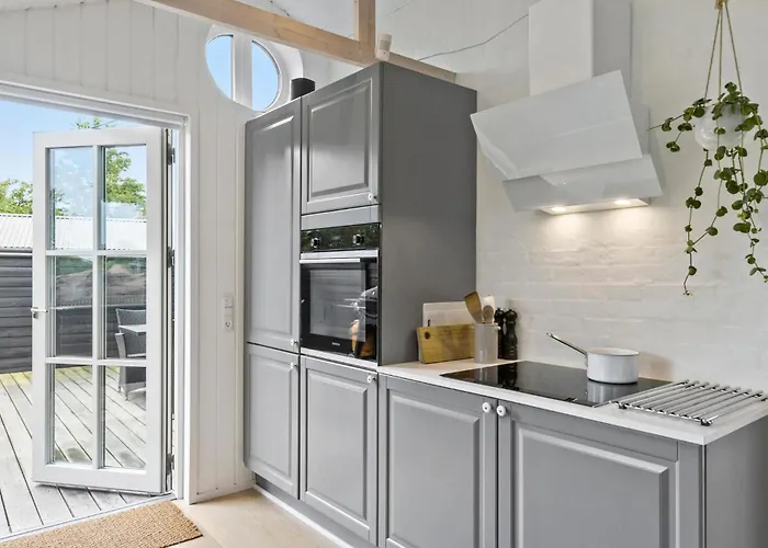Lovely In With Kitchen Casa vacanze *